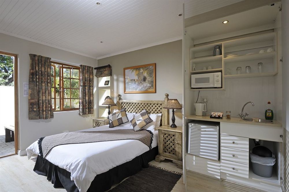 Algoa Guest House Summerstrand Port Elizabeth Ngoại thất bức ảnh