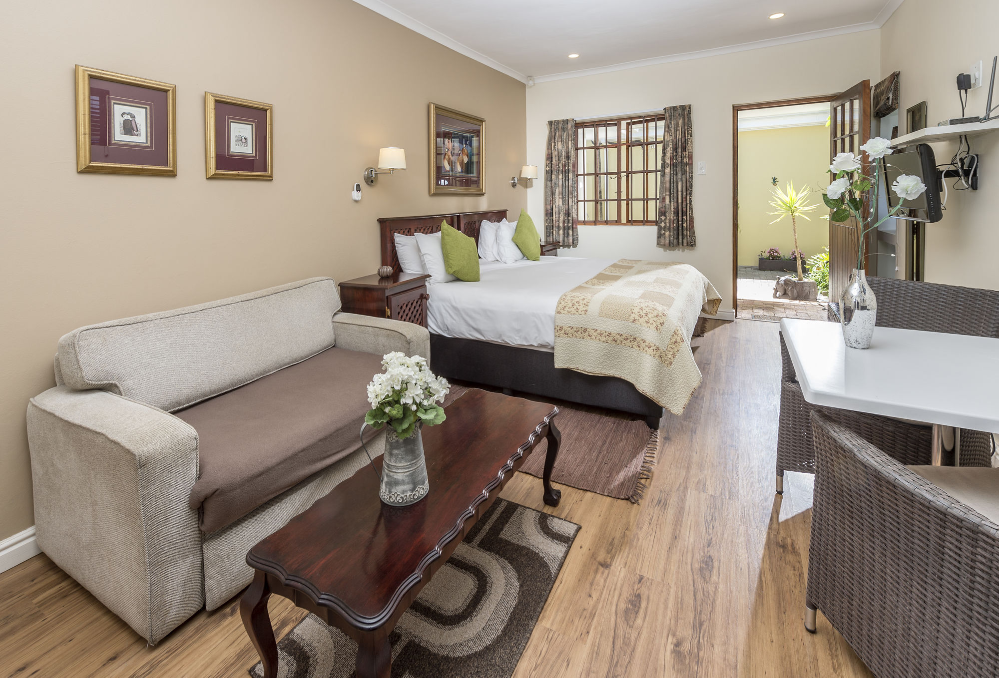Algoa Guest House Summerstrand Port Elizabeth Ngoại thất bức ảnh