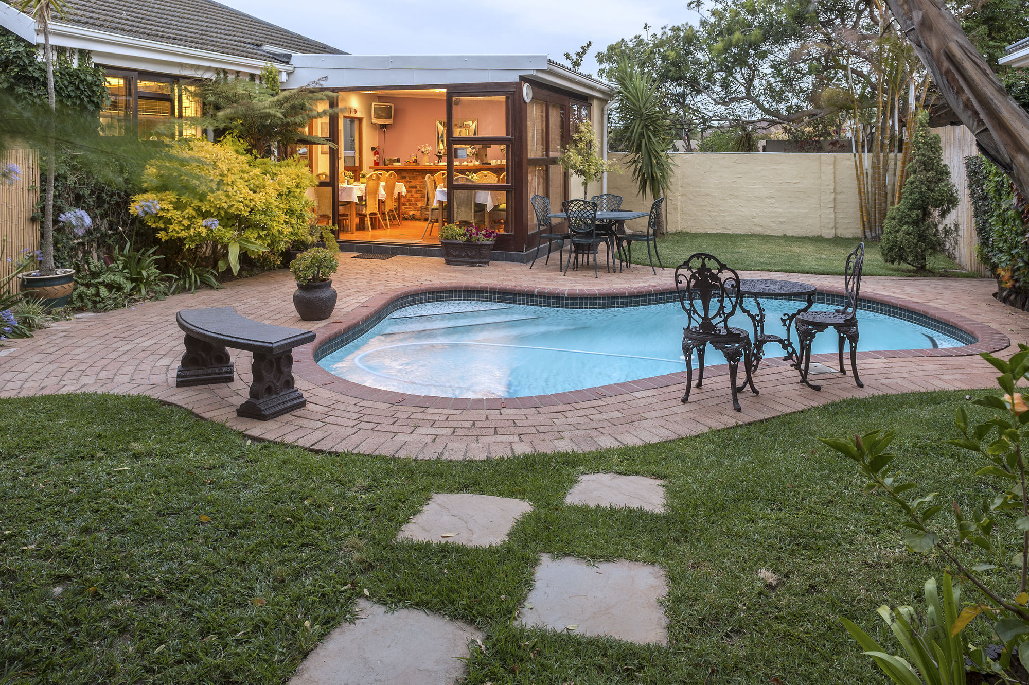 Algoa Guest House Summerstrand Port Elizabeth Ngoại thất bức ảnh